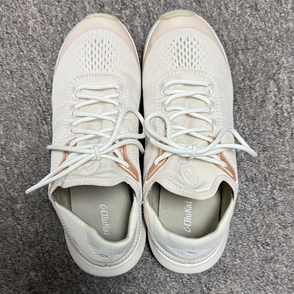 OluKai Women's Cream and Tan Sneakers